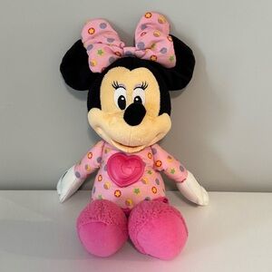 Minnie Mouse | Stuffed toy | Makes sound-talks | Fisher price | Used